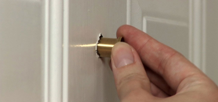 peephole door repair in San Mateo